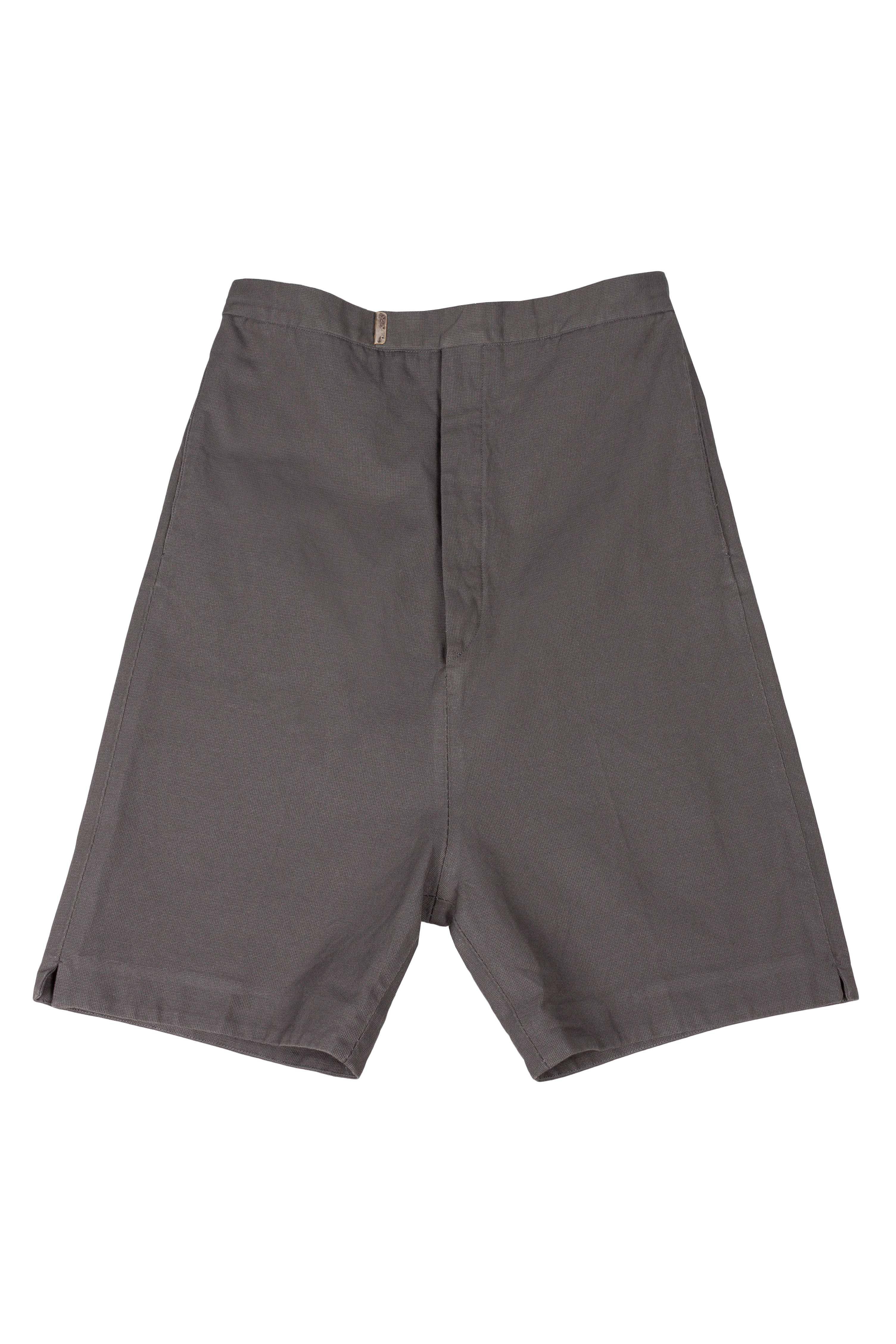 Stirred Chain Seam Long Crotch Knee Trousers